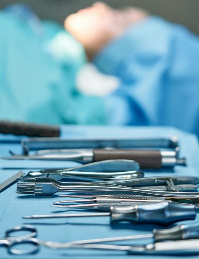 OP Besteck im Operationssaal